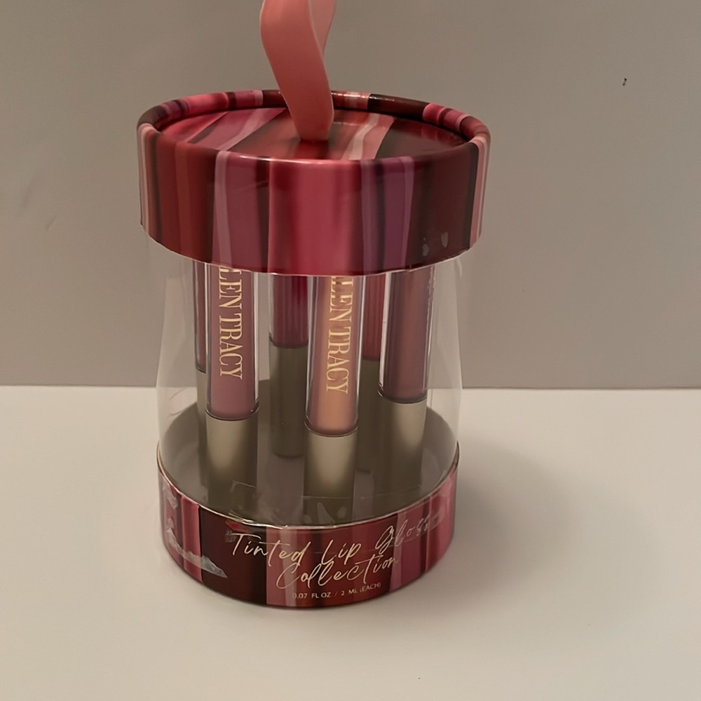 ELLEN TRACY, 6 pieces tinted Lip Gloss collection